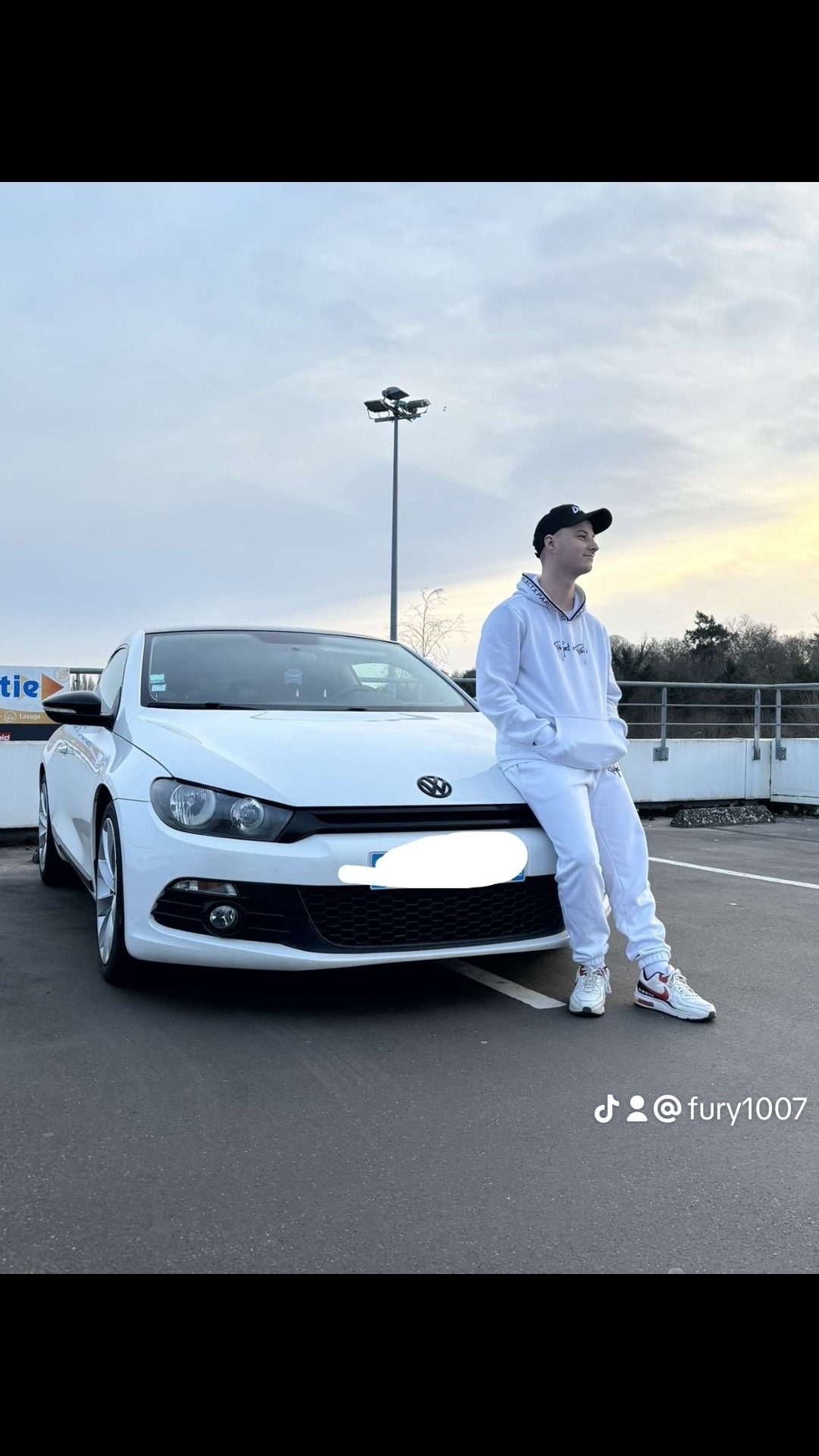 Profil von Abdenacer